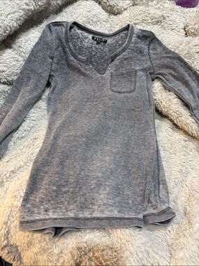 Volcom Women’s Heather Gray Thermal Notch-Neck Long Sleeve Tee